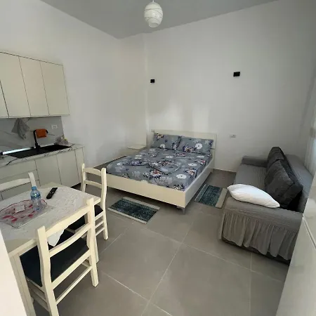 Apartment E&g 1 *